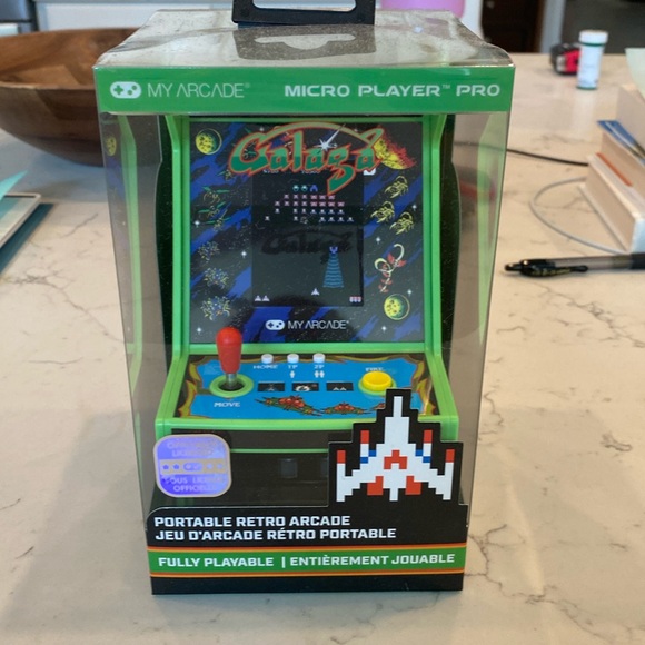 Mini Galaga Arcade Game - Picture 1 of 6